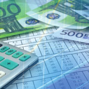 Ληξιπρόθεσμες οφειλές ΟΤΑ: Σε τροχιά μείωσης υπό το φόβο φραγής τραπεζικών λογαριασμών