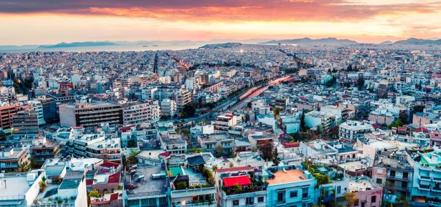 Ένας στους τρεις Έλληνες σκέφτεται να μετακομίσει – Τι δείχνει η νέα ευρωπαϊκή έρευνα για τη στέγαση