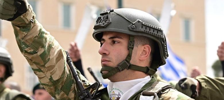 Στρατιωτικές Ταυτότητες: Είναι ο Προσωπικός Αριθμός υποχρεωτικός για τα στελέχη;