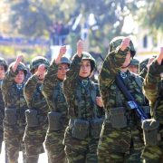 Ένοπλες Δυνάμεις: Τι λένε οι Ελληνίδες για την εθελοντική στράτευση – «Έστειλα email, υποχρέωσή μου να πάω», «δεν με ενδιαφέρει ο Στρατός»