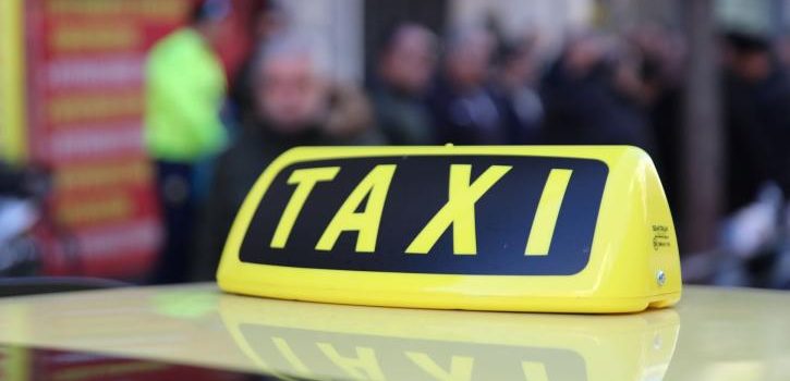Πανελλαδική 24ωρη απεργία στα ταξί τη Δευτέρα