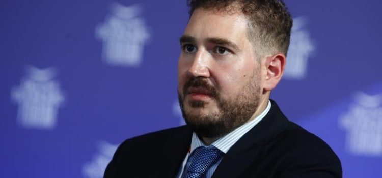 Ανακαίνιση κατοικιών: Επιδοτήσεις έως 36.000€ από τον Μάιο για 20.000 κατοικίες