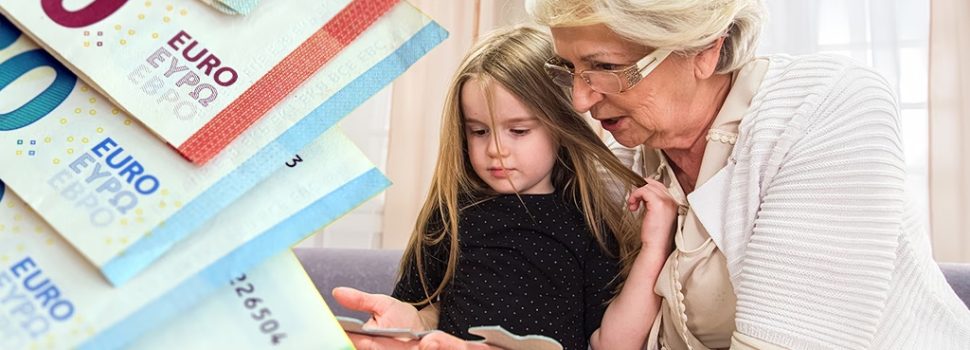 «Νταντάδες της Γειτονιάς». Aιτήσεις για τα 500 ευρώ – Τα εισοδηματικά κριτήρια