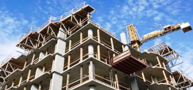 Ακριβαίνει κι άλλο η οικοδομή – Νέο «κύμα» αυξήσεων στα υλικά λόγω πολέμου