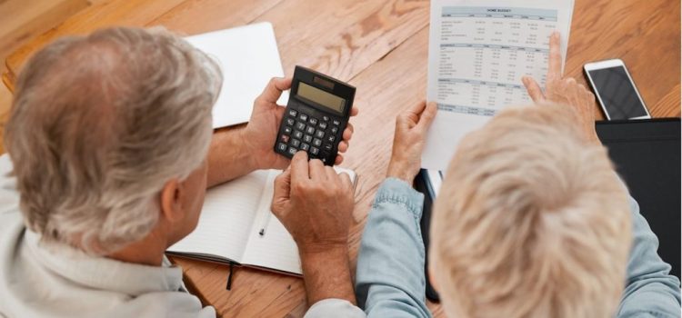 Πώς υπολογίζεται η μείωση σε πρόωρη σύνταξη