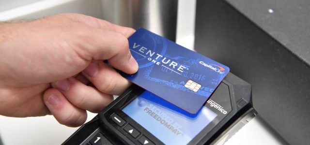 Πιστωτικές κάρτες: Τι «δίνει» στους κατόχους η νέα ρύθμιση για τα δάνεια