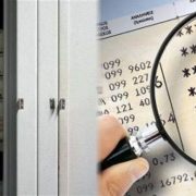 Από κόσκινο της Εφορίας οι τραπεζικοί λογαριασμοί επαγγελματιών και επιχειρήσεων