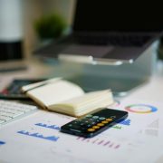 Πώς γλιτώνουν φόρους και πρόστιμα μέσω ΔΕΔ – Τα νέα δεδομένα