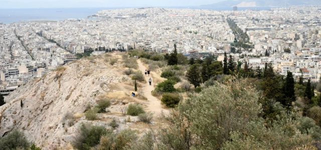 Σαρηγιάννης για οσμή αερίου: Το τρίγωνο Αίγινα – Σαλαμίνα – Πέραμα και οι δύο πιθανές εστίες