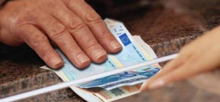 Ασφαλιστικό: Ποιοι συνταξιούχοι μπορεί να κερδίσουν μέχρι 360 ευρώ τον μήνα
