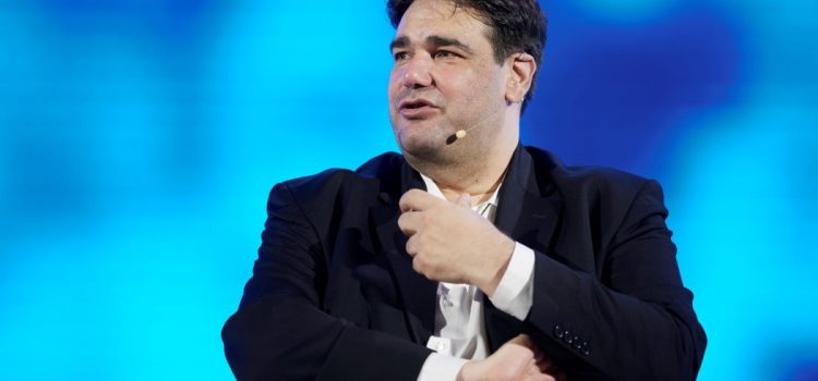 Λιβάνιος: Στα πρότυπα της Βουλής η λειτουργία των Δημοτικών και Περιφερειακών συμβουλίων