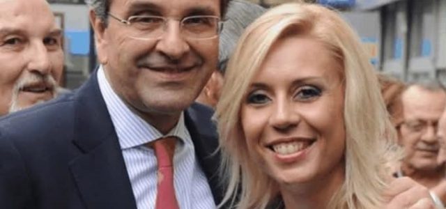 Στη «ναυμαχία» της Β’ Πειραιά η Ζωή Ρούσσου – Στο πλευρό Σαμαρά