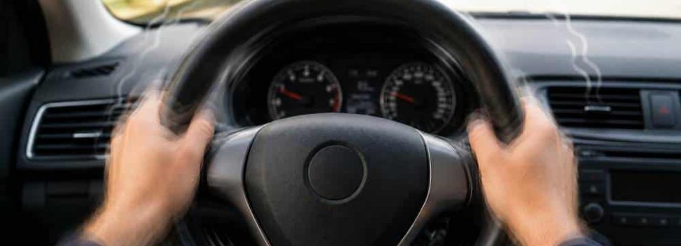 Γιατί τρέμει το τιμόνι στις υψηλές ταχύτητες;