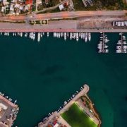Η μαρίνα της Σαλαμίνας: Μαρίνα ή… πάρκινγκ στη θάλασσα;