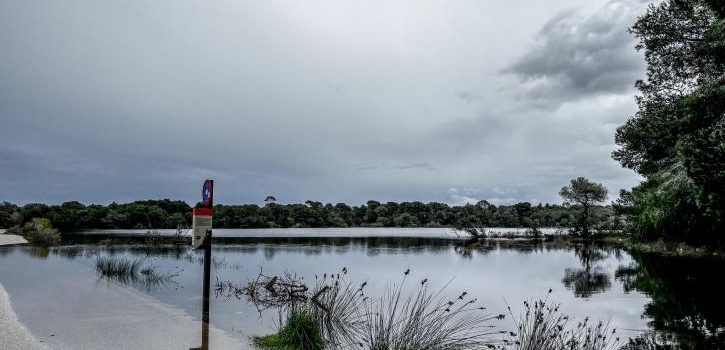 Φυσικές καταστροφές: Πότε πληρώνει το κράτος και πότε η ασφαλιστική – Τι αλλάζει στις αποζημιώσεις