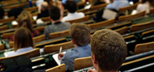 Μη κρατικά πανεπιστήμια: Αναγνωρίζεται με τροπολογία ο χρόνος σπουδών των φοιτητών